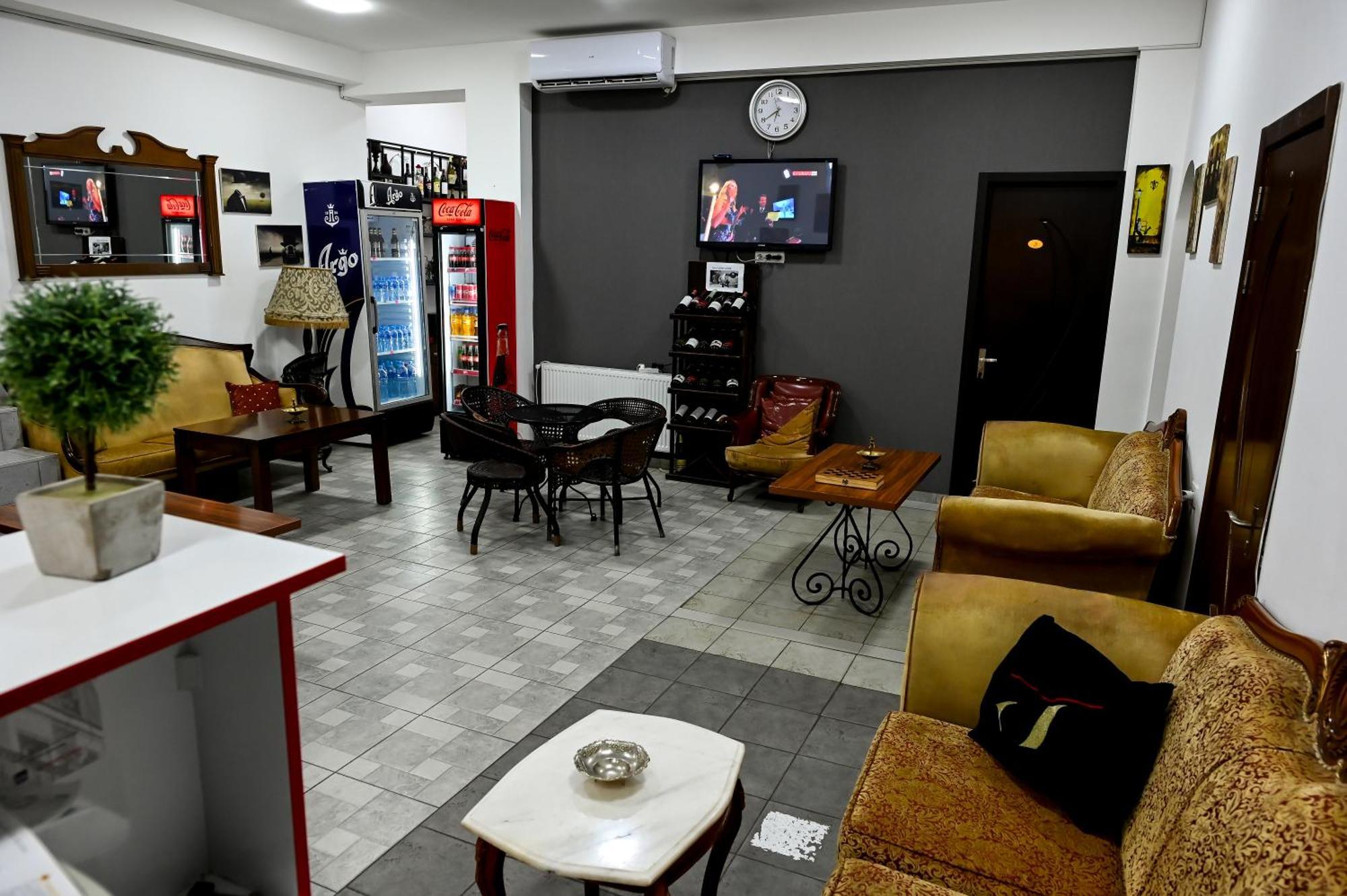 Starhostel Kutaisi Exterior photo